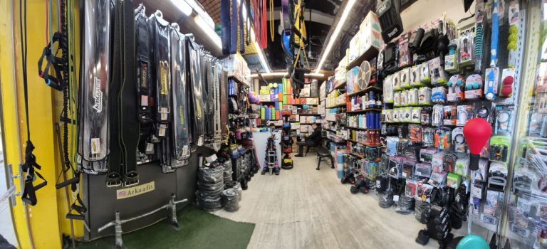 photo_5969982349803982374_y