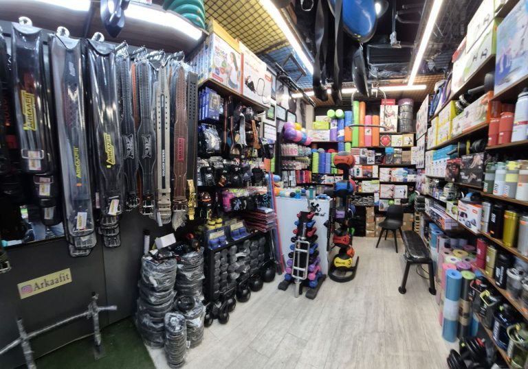 photo_5969982349803982376_y